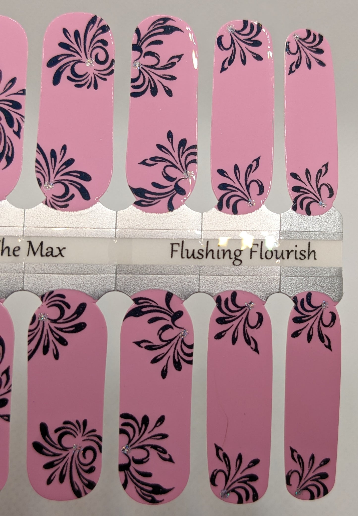 Flushing Flourish