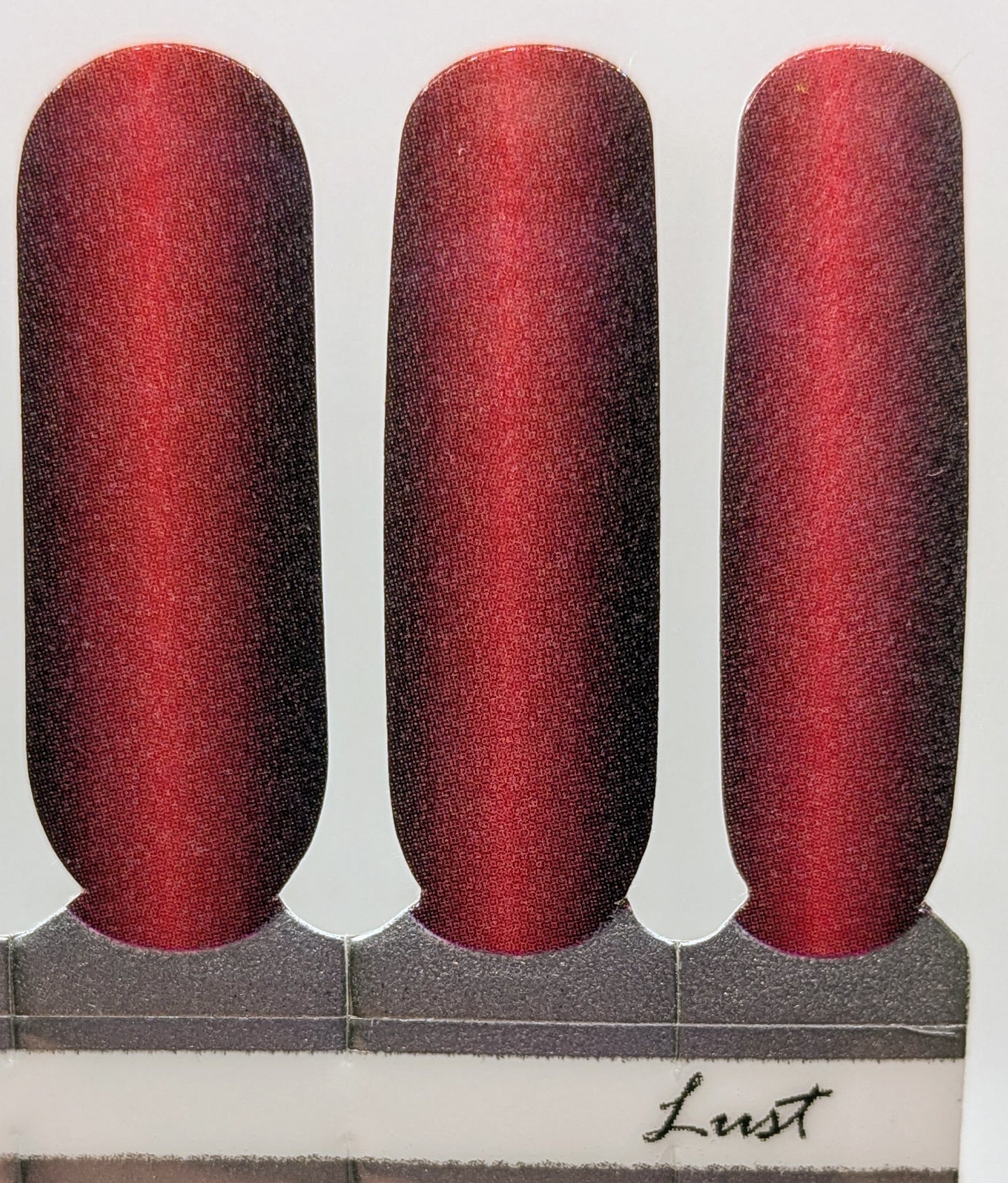 Lust Glossy