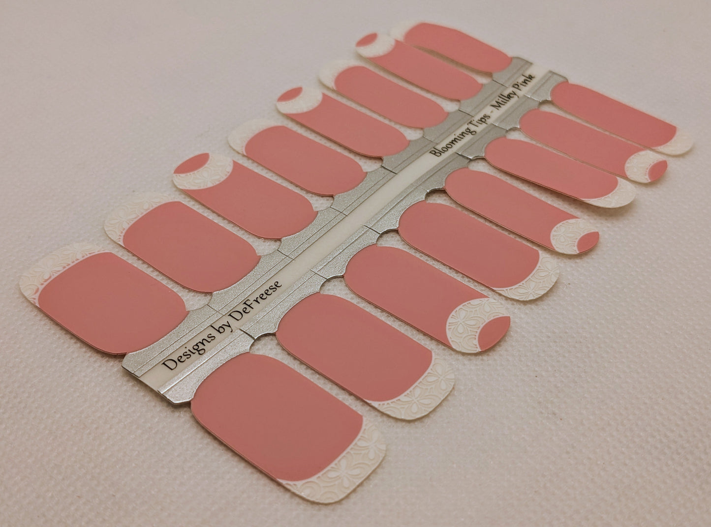 Blooming Tips - Milky Pink