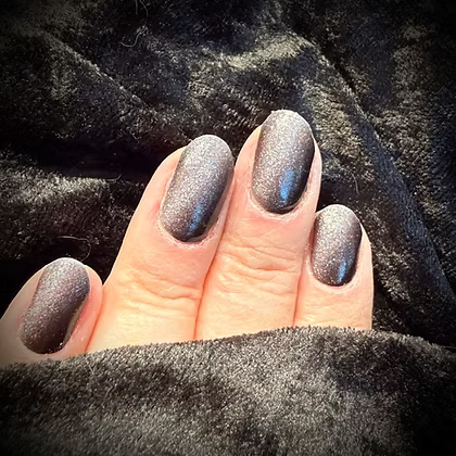Bella - Black